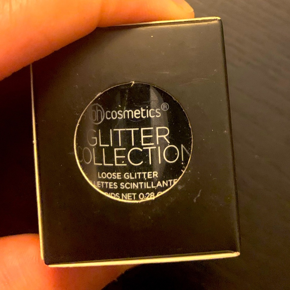 bh Cosmetics black glitter